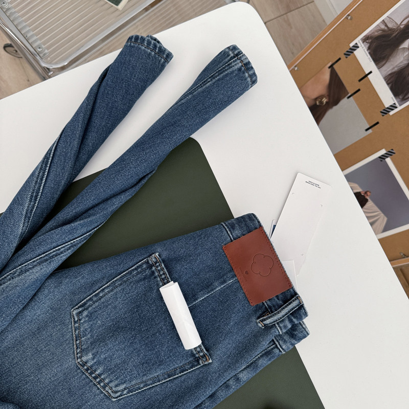 平替bi入！阔腿甩甩裤！调性十足~ 大牛 秋直筒阔腿裤拖地牛仔裤,淘宝优惠券,粉丝福利购,淘宝优惠卷