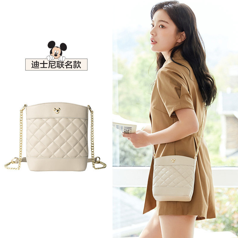 森马清仓女2020新款迪士尼斜挎包包 森马outlets店女士包袋