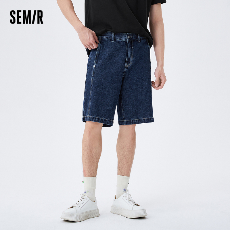  森马outlets店牛仔裤