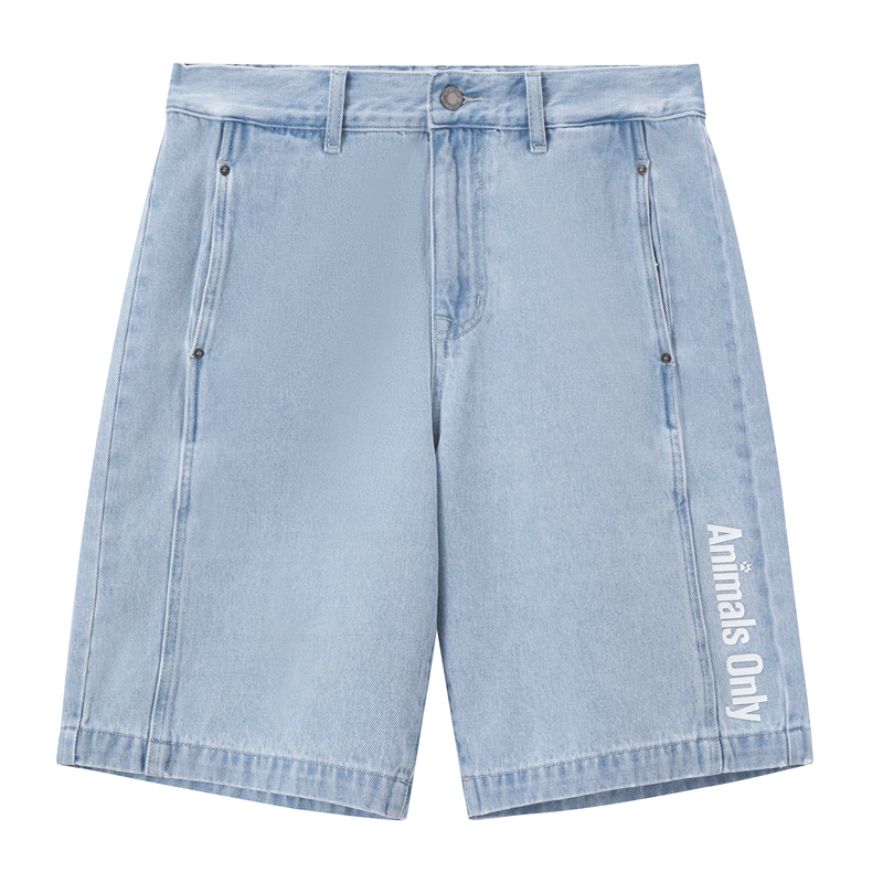  森马outlets店牛仔裤