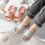 Купить одну бесплатную и одну туалетную тапочки, лето Ева, наступающая на дерьмо, пара утечка утечка, туалетная ванна, купание анти -слава