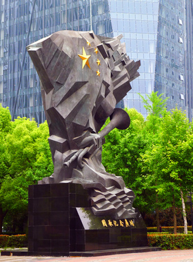 玻璃钢铸铜红旗号角国歌纪念摆件