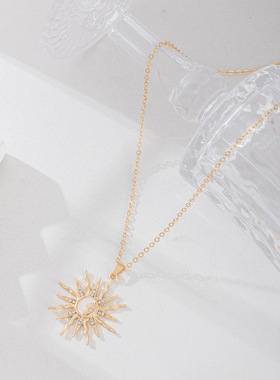 European and American alloy moon pendant necklace跨境项链女