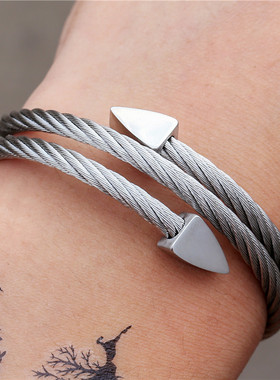 Titanium steel trendy couple bracelets for men欧美潮流手镯