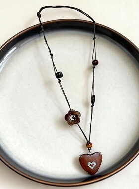 2026新款文艺森系复古爱心花朵项链女长款项链民族风小众配饰品