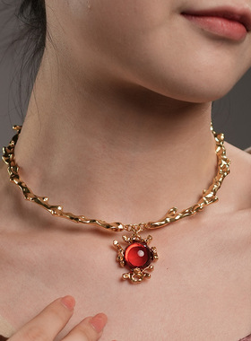 新款中古红宝石项链女宫廷风电镀高级感设计百搭毛衣锁骨项链饰品