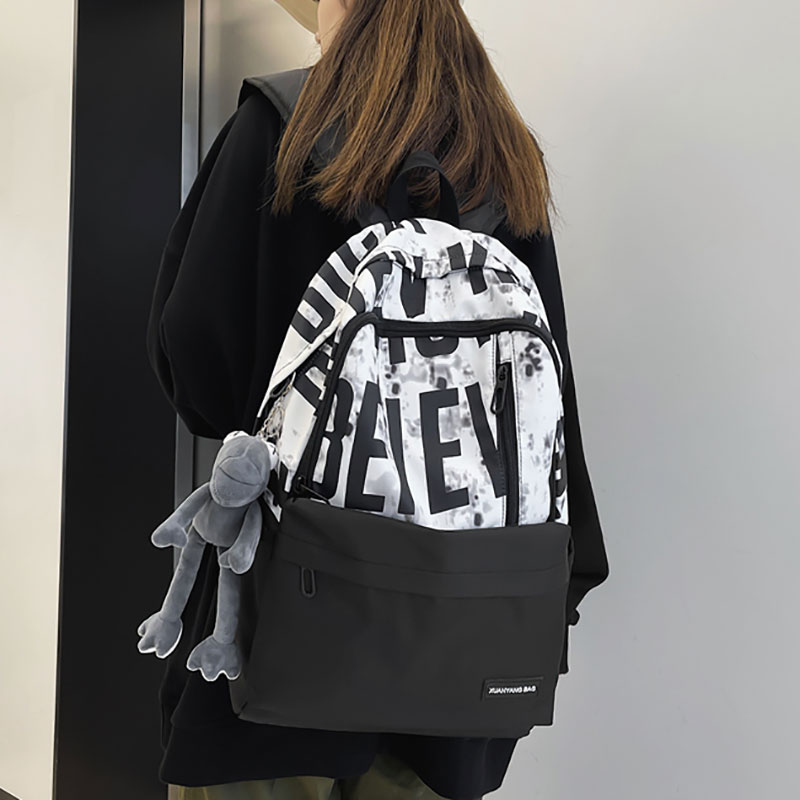 迪卡侬双肩背包男女款休闲运动高中学生书包大容量旅行登山电脑包 - 图0