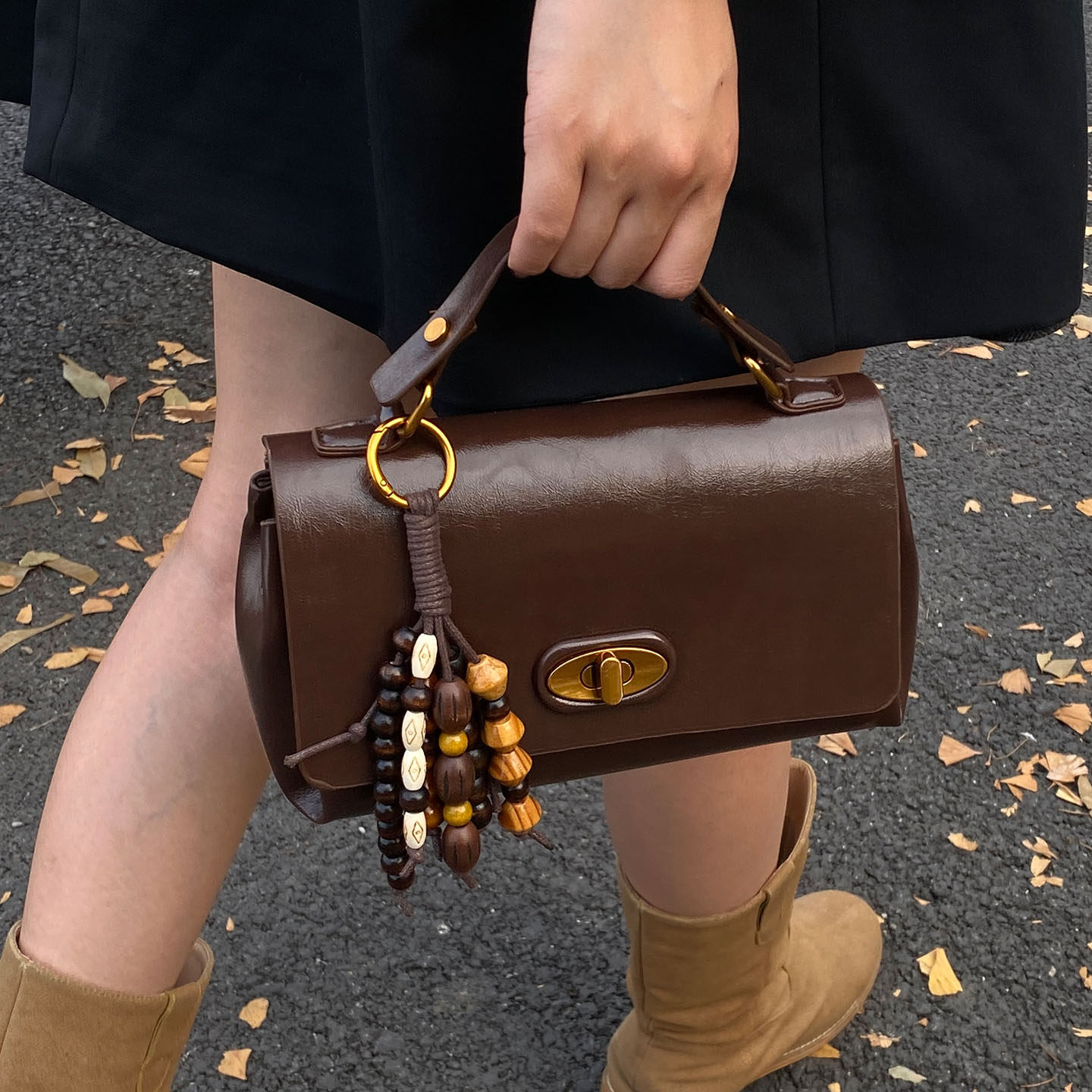 高级质感简约百搭通勤洋气韩版2025秋季女式单肩斜跨手提小方包,淘宝优惠券,粉丝福利购,淘宝优惠卷