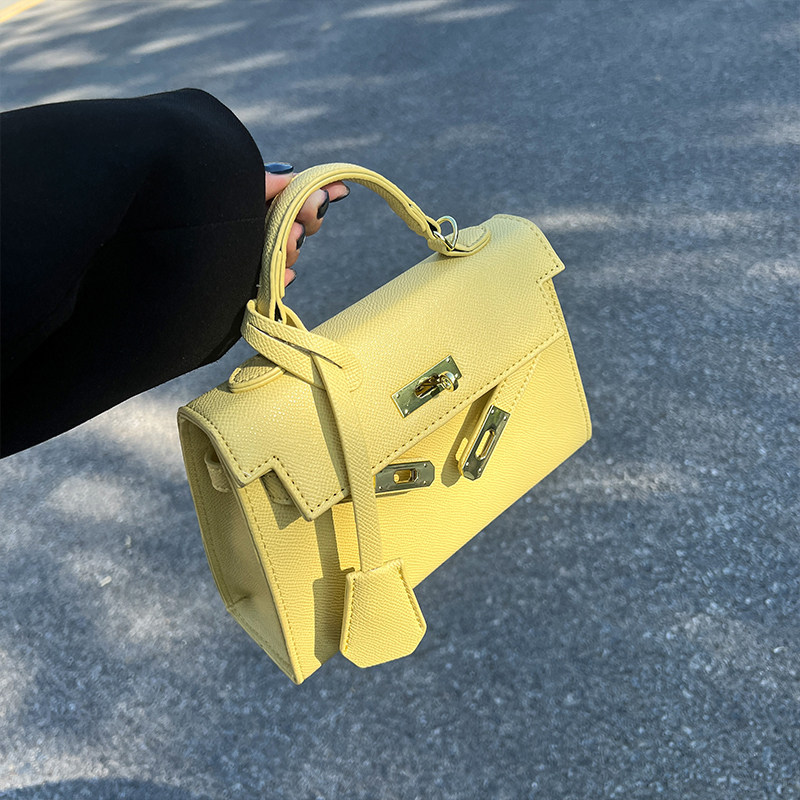 高级质感小众包包女春夏2025新款百搭斜挎包时尚单肩手提包凯莉包,淘宝优惠券,粉丝福利购,淘宝优惠卷