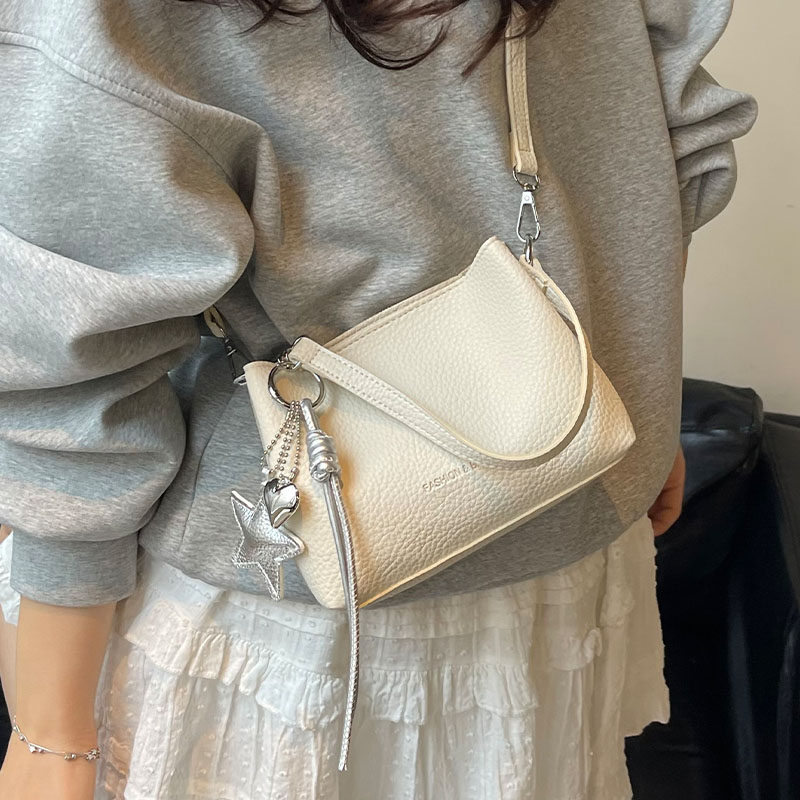 韩系小众设计简约百搭单肩通勤包包女2025夏季新款时尚斜挎水桶包,淘宝优惠券,粉丝福利购,淘宝优惠卷