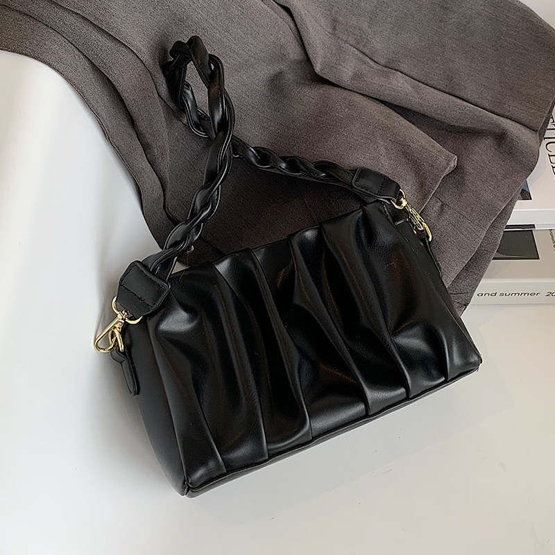 小众网红云朵包超火包包女2025新款潮韩版百搭单肩斜挎时尚小方包,淘宝优惠券,粉丝福利购,淘宝优惠卷