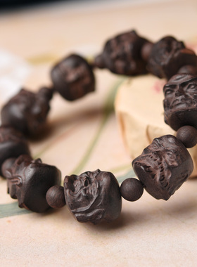 越南芽庄水沉香手串弥勒佛礼品