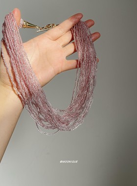 多层缠绕粉色水晶串珠项链轻奢小众设计高级感锁骨链时尚百搭配饰