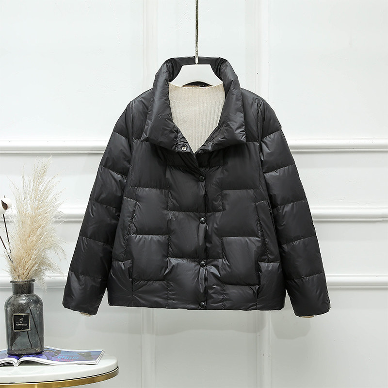 2020年冬季新款红色90宽松白鸭绒 唇薇羽绒服