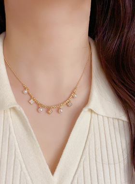 时尚轻奢金属串珠四叶花珍珠项链