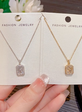 日韩简约满钻芒星方形锁骨链