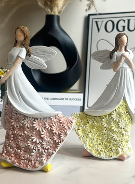 热销精灵女孩摆件简约客厅桌面