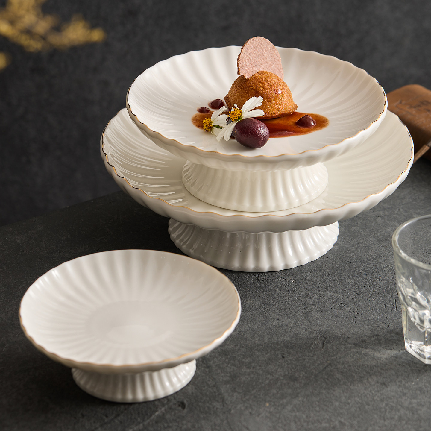 2026年新款精致小果盘零食盘办公室简约日常茶点下午茶甜品陶瓷盘,淘宝优惠券,粉丝福利购,淘宝优惠卷