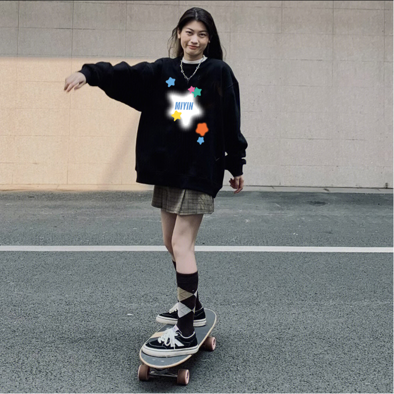 拍三件慵懒风chic艺术生圆领情侣卫衣