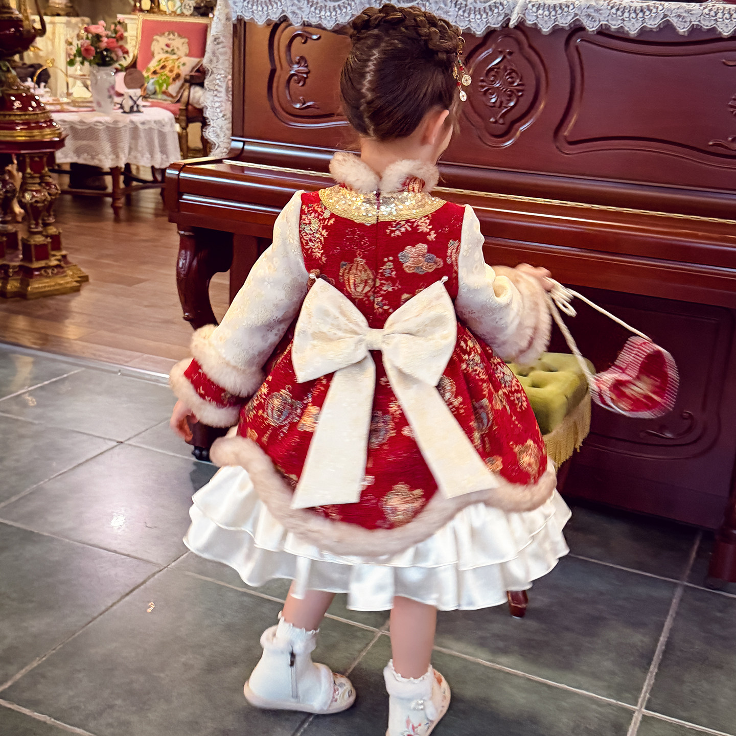 米米哈罗女童旗袍公主裙冬2026新款儿童国风加绒连衣裙女孩新年装,淘宝优惠券,粉丝福利购,淘宝优惠卷