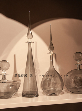 晶晶家居赛尔城堡系列蓝色圆肚高级感玻璃摆件客厅创意酒店售楼处