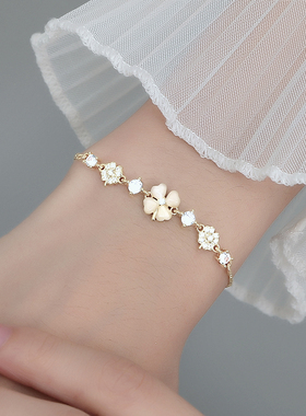 幸运四叶草手链ins小众设计冷淡风2024款高级感女生手饰闺蜜礼物