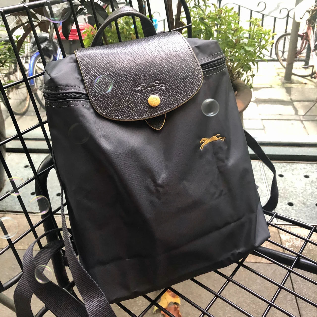  百都森双肩背包