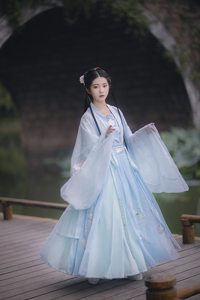 九渡原创汉服九渡原创汉服女【花拾】中国风齐胸齐腰襦裙大袖衫六米摆重工刺绣1