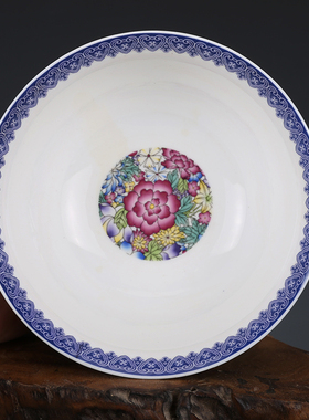 清乾隆粉彩古董古玩