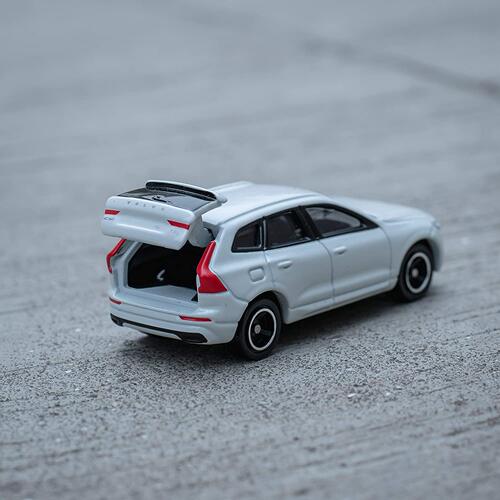 日本TOMY TOMICA多美卡1/64 XC60合金小汽车模型22号日版 - 图2