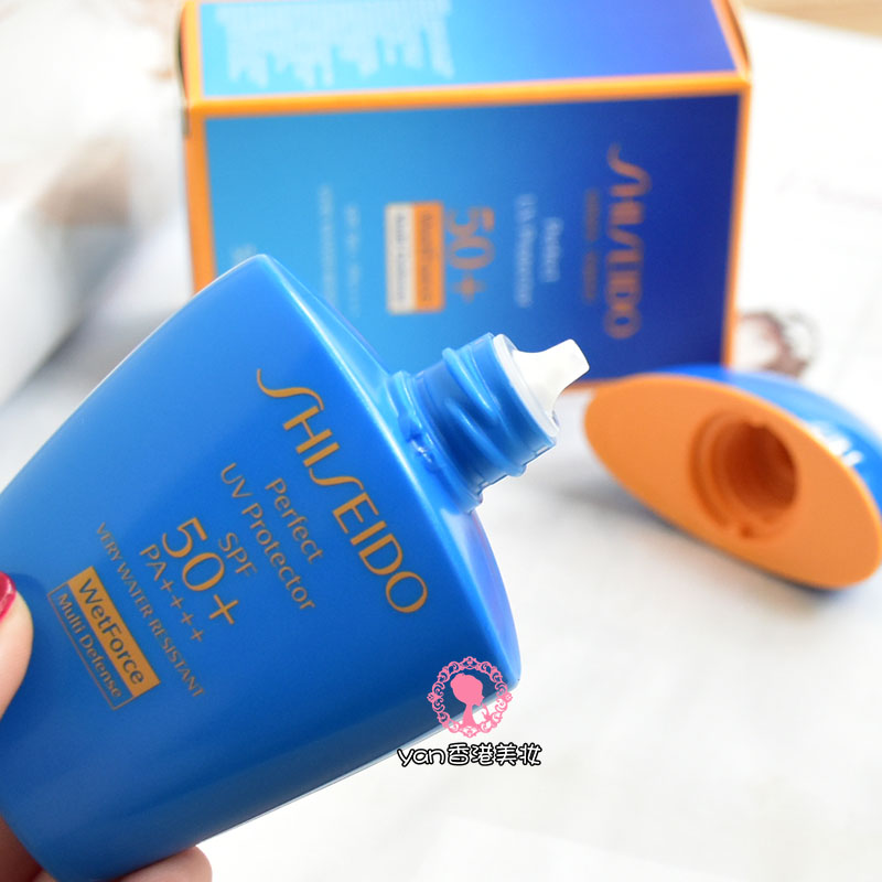 蓝胖子 包邮 SPF50 日本资生堂新艳阳夏臻效防晒乳液 防晒霜 50ml 蓝胖子 包邮 SPF50 日本资生堂新艳阳夏臻效防晒乳液 防晒霜 50ml