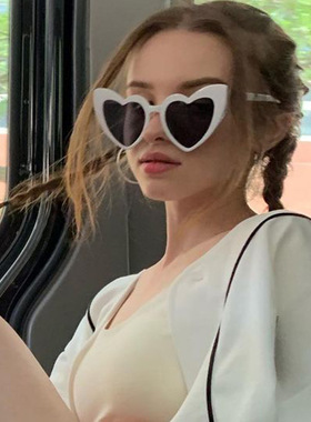 2024遮阳个性女爱心欧美太阳镜