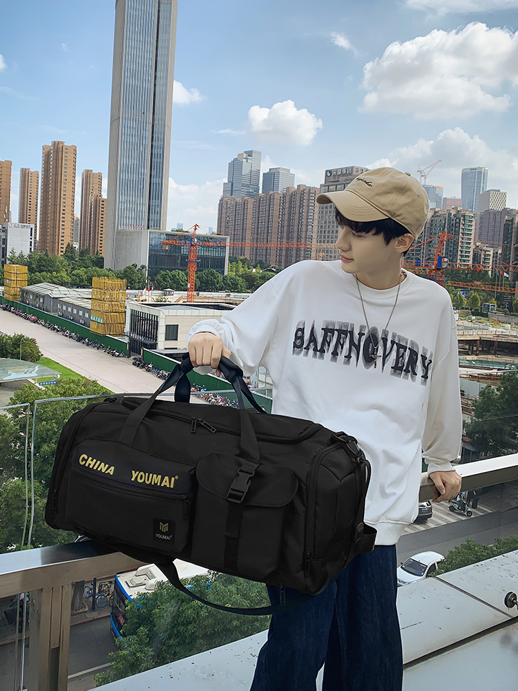 男士大容量装衣服运动训练旅行包 仟仁狮旅行袋