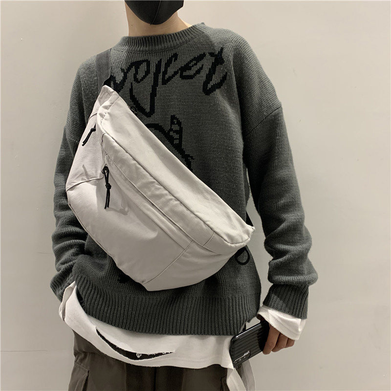 王一博同款大容量机能胸包 仟仁狮男士包袋