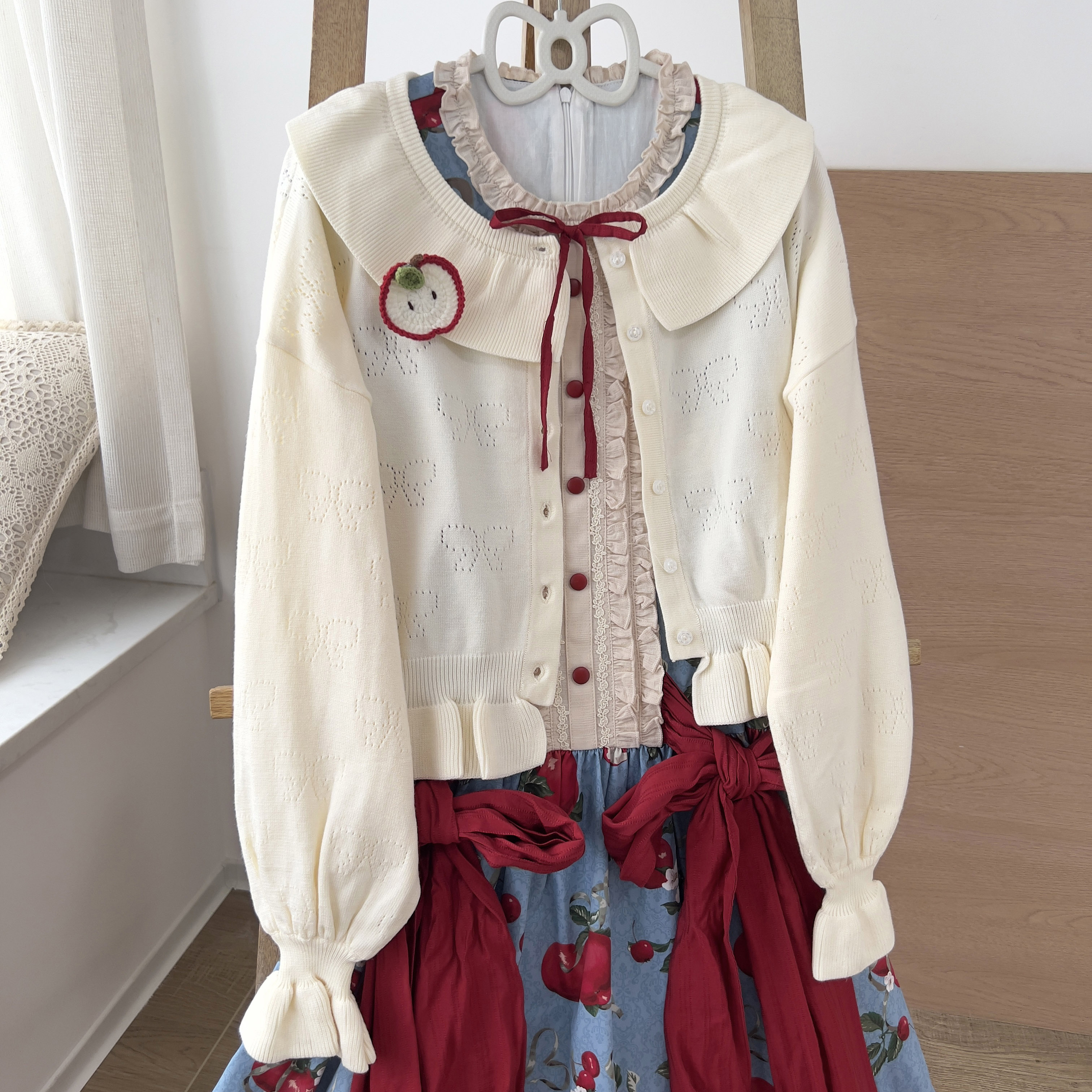 蝴蝶结镂空Lolita毛衣开衫复古针织jk开衫软妹长袖荷叶边少女可爱 - 图1