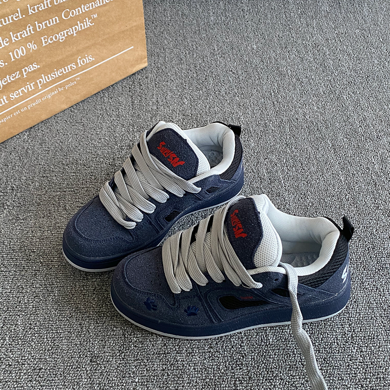 港风复古深蓝色面包鞋男ins潮2026春季新款情侣百搭运动休闲板鞋,淘宝优惠券,粉丝福利购,淘宝优惠卷