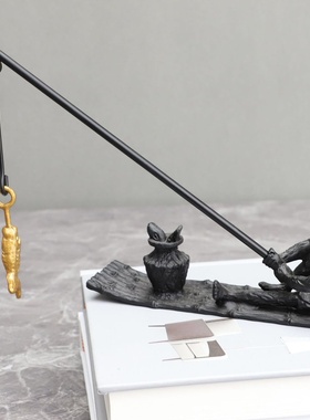 新中式黑色铸铁钓鱼人摆件样板间客厅餐厅电视柜桌面家居软装饰品