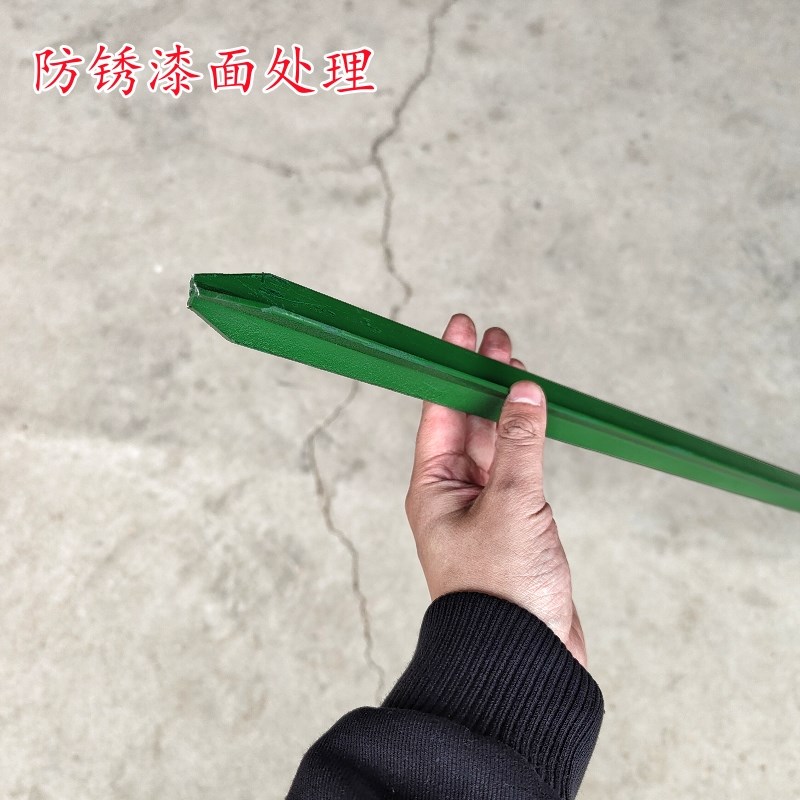  小猪哩哩护栏/隔离栏
