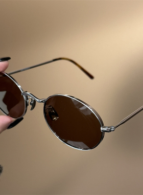 July七月老钱风椭圆墨镜