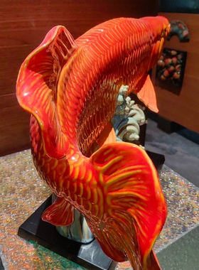 石湾窑陶瓷动物金龙鱼喜庆礼品