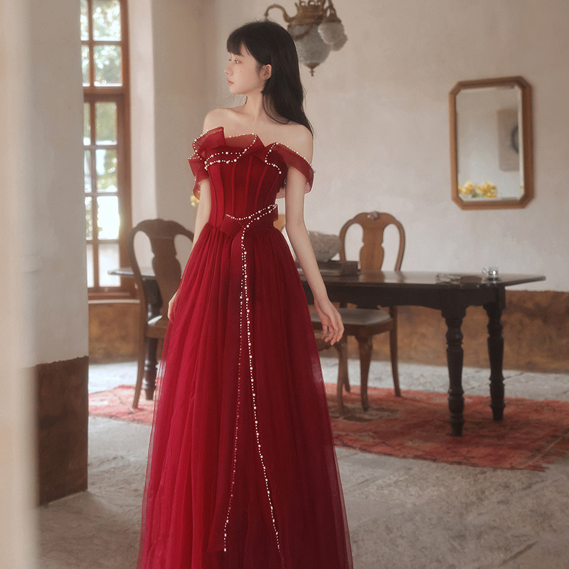 高端酒红色宴会演出服一字肩晚礼服 兰聚礼服/晚装