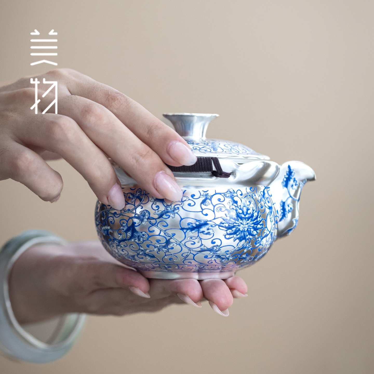 青花宝瓶套装银壶瓷胎包银缠枝莲手抓壶鎏银泡茶家用礼盒装泡茶壶 - 图0