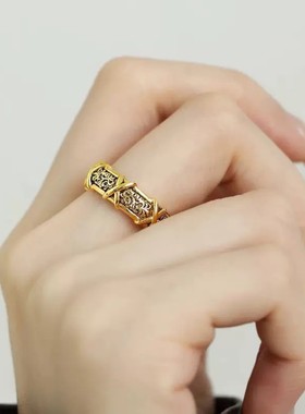 2026时尚设计古金色唐草纹交叉戒指女小众高级百搭创意开口可调节