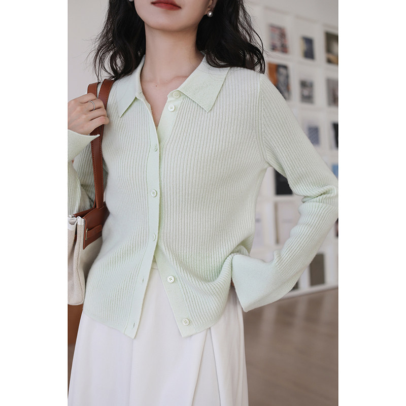 青春缇毛针织衫