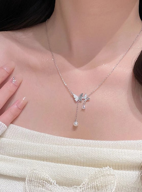 韩版流苏蝴蝶项链女新款轻奢小众高级感仿珍珠锆石吊坠百搭锁骨链