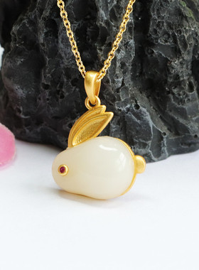 S925银镶天然和田玉吊坠白玉兔子项链新款高级可爱百搭兔子吊坠