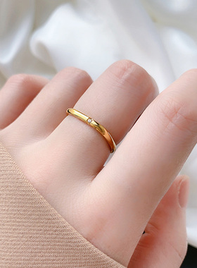 小方戒素圈方形戒指女18k金单钻