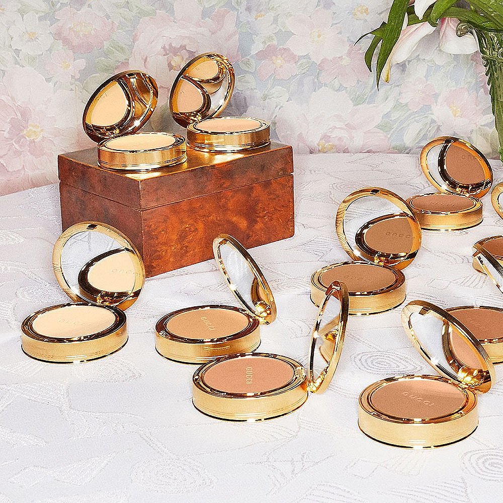 天猫国际海外直购香港直邮GUCCI古驰柔焦凝光粉饼10g持久遮瑕#00哑光控油雾面免税3