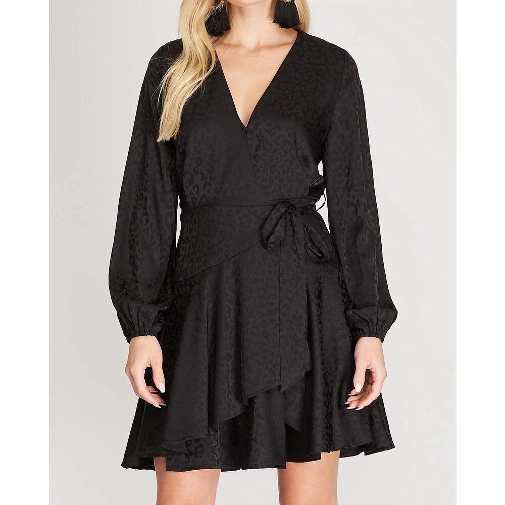  天猫国际全球探物连衣裙