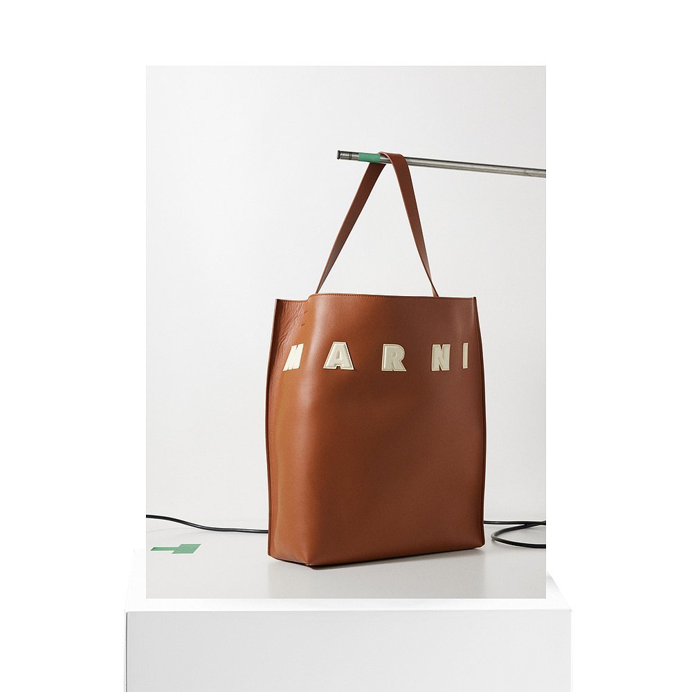 香港直邮潮奢 Marni 玛尼 男士Museo large leather tote bag 托 - 图3